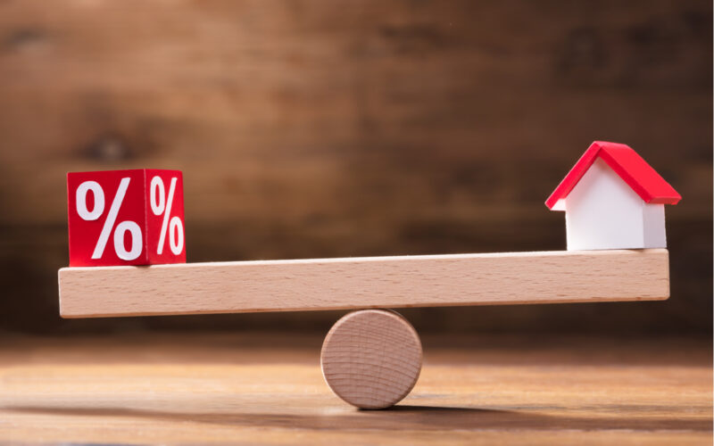 interest rates, banks, economy